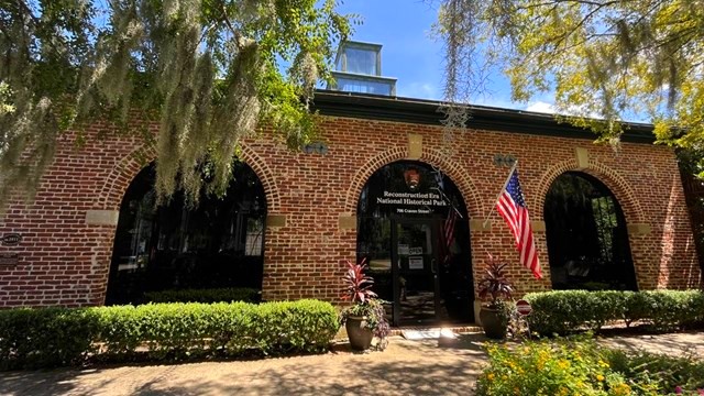 Unveiling South Carolina History
